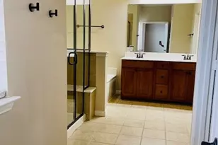 4131 Florence Dr, Irving, TX 75038 - Photo 10