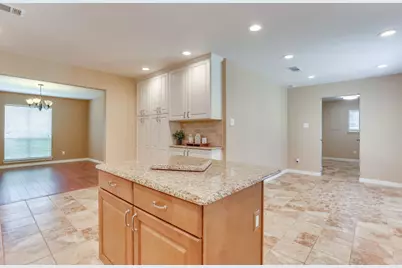 109 Timber Ridge Circle, Burleson, TX 76028 - Photo 20