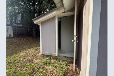 510 Jordan, Arlington, TX 76012 - Photo 10