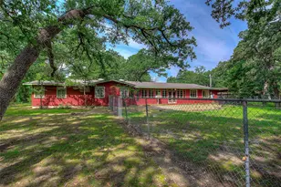 7 Oak Village Dr, Greenville, TX 75402 - Photo 36