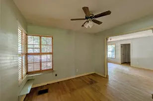 108 Varsity Cir, Arlington, TX 76013 - Photo 8