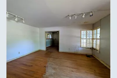 108 Varsity Circle, Arlington, TX 76013 - Photo 6