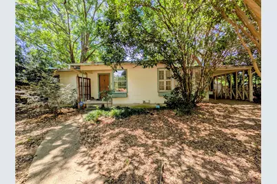 108 Varsity Circle, Arlington, TX 76013 - Photo 2
