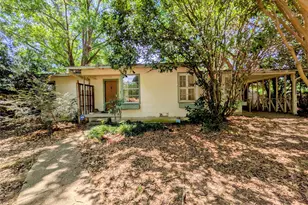 108 Varsity Cir, Arlington, TX 76013 - Photo 2