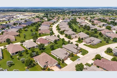 9904 Orangewood Trail, Denton, TX 76207 - Photo 30