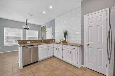 5117 Timber Park Drive, Flower Mound, TX 75028 - Photo 12