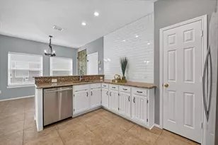 5117 Timber Park Dr, Flower Mound, TX 75028 - Photo 12