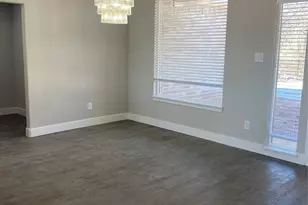 2814 18th Street W, Irving, TX 75060 - Photo 10