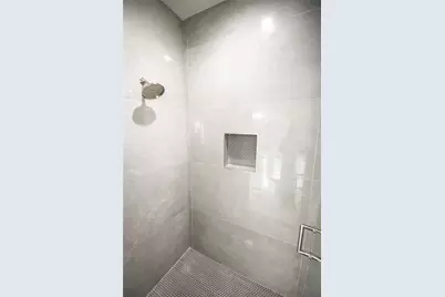 2814 18th Street W, Irving, TX 75060 - Photo 20