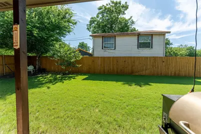 322 S Bowie Drive, Weatherford, TX 76086 - Photo 12