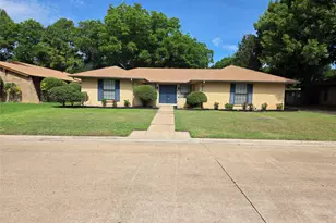 1507 Clover Hill Rd, Mansfield, TX 76063 - Photo 2