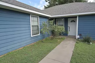 1106 12th Street SE, Mineral Wells, TX 76067 - Photo 2