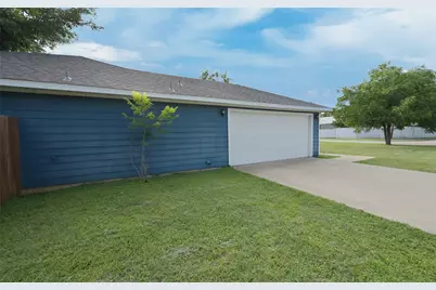 1106 12th Street SE, Mineral Wells, TX 76067 - Photo 34