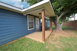 1106 12th Street SE, Mineral Wells, TX 76067 - Photo 30