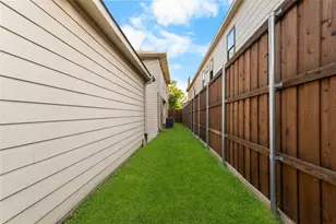 5639 Ellsworth Ave, Dallas, TX 75206 - Photo 16