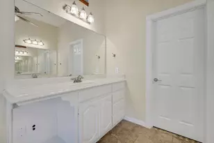 1012 Canongate Dr, Flower Mound, TX 75022 - Photo 20