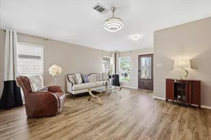 8632 Trailblazer Dr, Cross Roads, TX 76227 - Photo 6