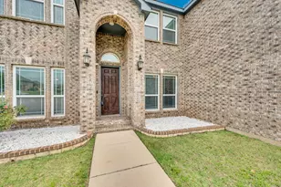 1611 Montelena Ave, Kennedale, TX 76060 - Photo 4