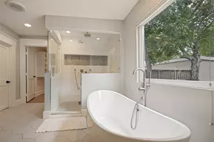5621 Tremont St, Dallas, TX 75214 - Photo 18