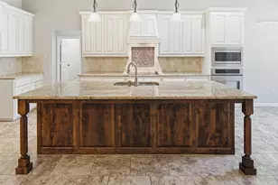 106 Elm Crest Ct, Weatherford, TX 76087 - Photo 12