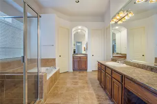 1838 Crowbridge Dr, Frisco, TX 75033 - Photo 20