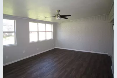 1610 Toplea Drive, Euless, TX 76040 - Photo 8