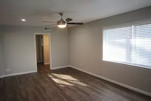 1610 Toplea Dr, Euless, TX 76040 - Photo 4