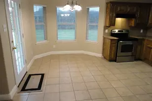 316 Hacienda Dr, Waxahachie, TX 75165 - Photo 4