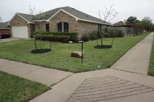 316 Hacienda Dr, Waxahachie, TX 75165 - Photo 6