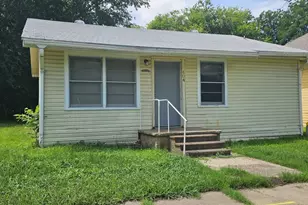 104 Smith St, Hillsboro, TX 76645 - Photo 2