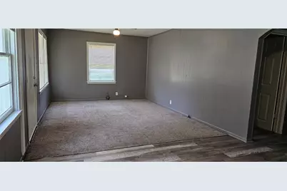 104 Smith Street, Hillsboro, TX 76645 - Photo 6