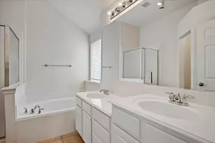 4601 Palm Valley Dr, Plano, TX 75024 - Photo 22