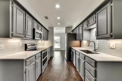 1865 Green Ridge Drive, Carrollton, TX 75007 - Photo 6