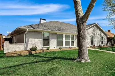 1865 Green Ridge Drive, Carrollton, TX 75007 - Photo 2