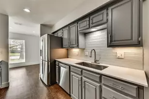 1865 Green Ridge Dr, Carrollton, TX 75007 - Photo 8