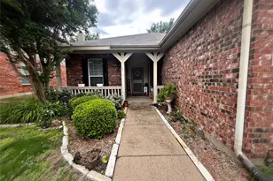 5817 Quicksilver Dr, McKinney, TX 75070 - Photo 2