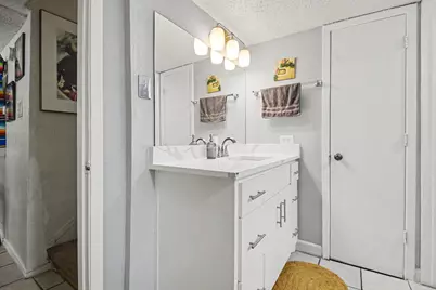 6050 Melody Lane #121, Dallas, TX 75231 - Photo 8