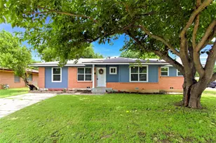 1209 Glasgow Rd, Fort Worth, TX 76134 - Photo 2