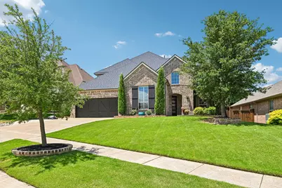 916 Champions Court, Roanoke, TX 76262 - Photo 2