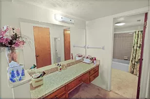 1811 Reynoldston Ln, Dallas, TX 75232 - Photo 12