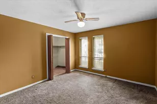 1811 Reynoldston Ln, Dallas, TX 75232 - Photo 32