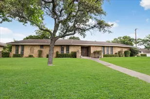 1811 Reynoldston Ln, Dallas, TX 75232 - Photo 24