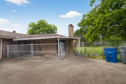1811 Reynoldston Lane, Dallas, TX 75232 - Photo 38