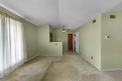 1811 Reynoldston Lane, Dallas, TX 75232 - Photo 22