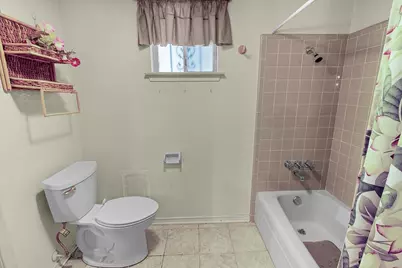 1811 Reynoldston Lane, Dallas, TX 75232 - Photo 16