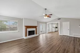 2123 Sheraton Dr, Carrollton, TX 75007 - Photo 6