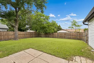 2123 Sheraton Dr, Carrollton, TX 75007 - Photo 22