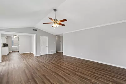 2123 Sheraton Drive, Carrollton, TX 75007 - Photo 4