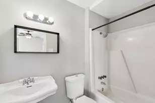2123 Sheraton Dr, Carrollton, TX 75007 - Photo 20