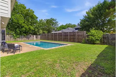 2462 Claremont Drive, Grand Prairie, TX 75052 - Photo 24